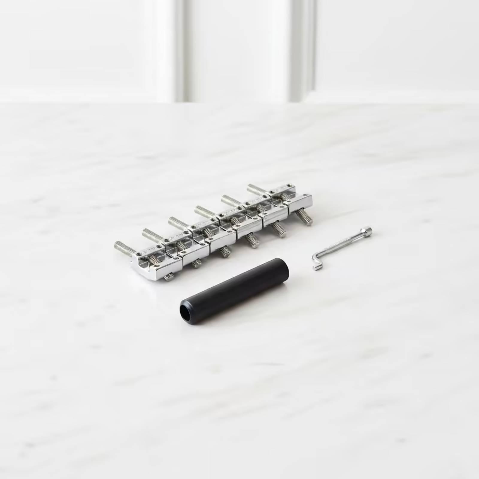 トレモロバーチューブコンパクトプラスチックソケットストレート - Tube Amplifier Part のレビューと価格